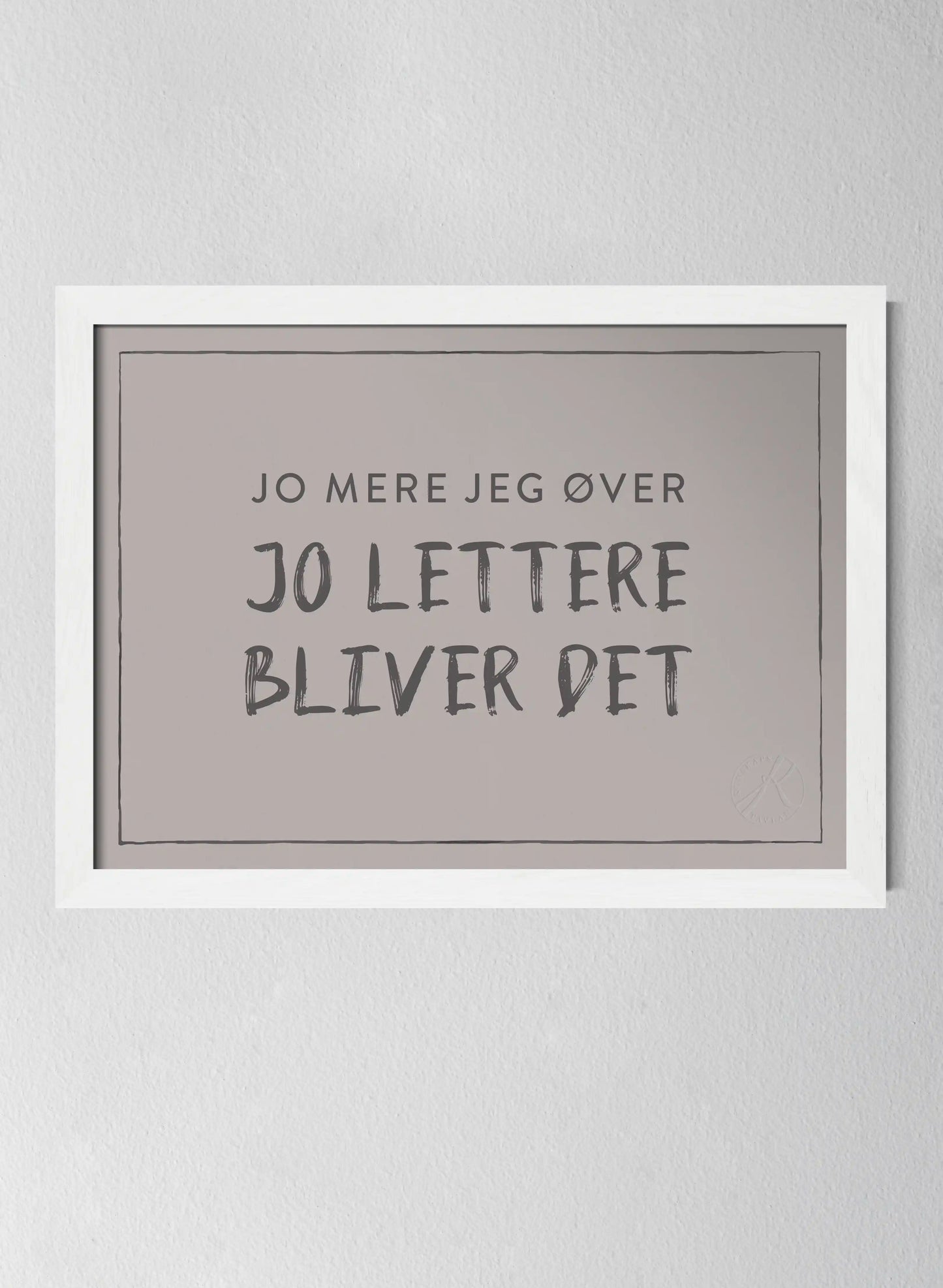 Classic White Pinewood Frame Misty Blush