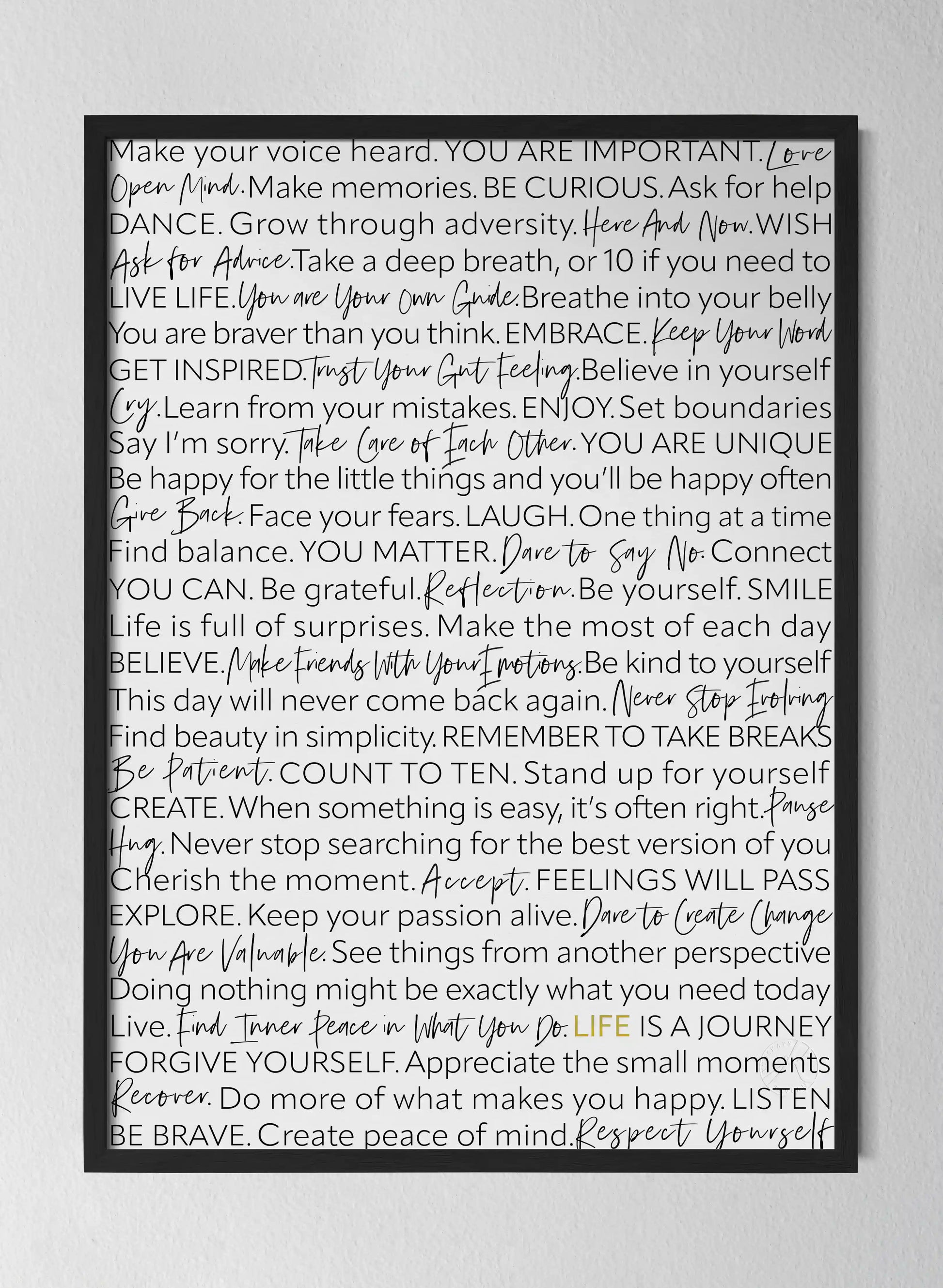 Classic Black Pinewood Frame