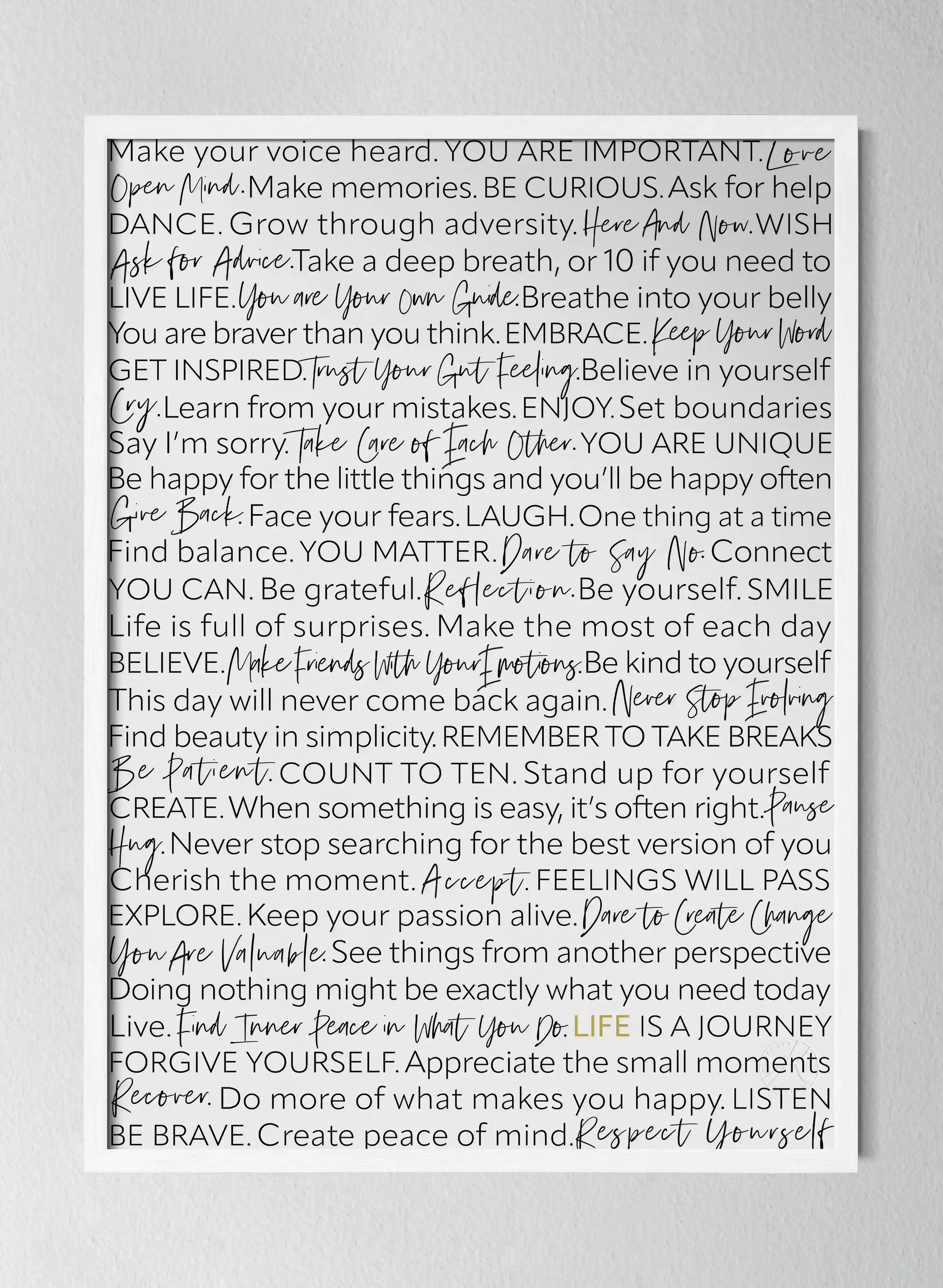 Classic White Pinewood Frame