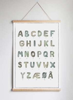 Poster Hanger in Solid Oak Akvarell