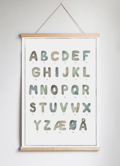 Poster Hanger in Solid Oak Akvarel