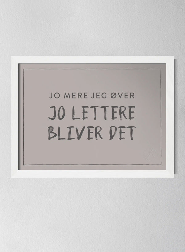 Classic White Pinewood Frame Misty Blush