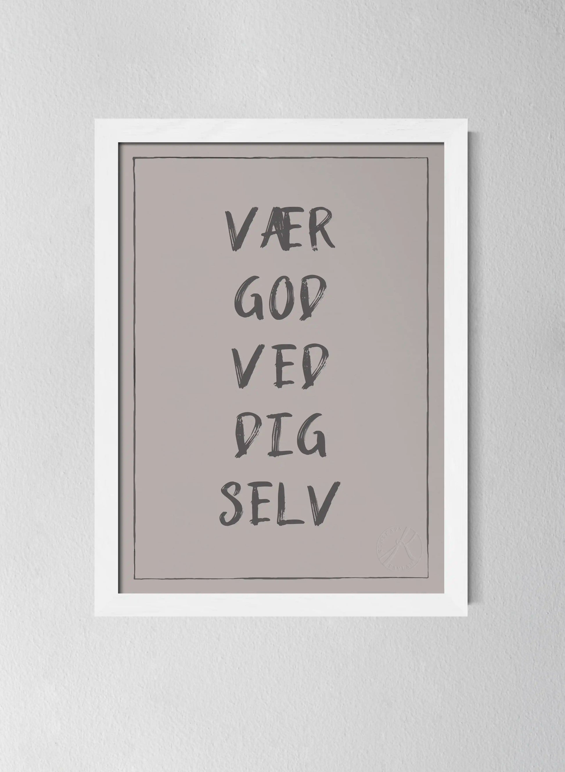 Classic White Pinewood Frame Misty Blush