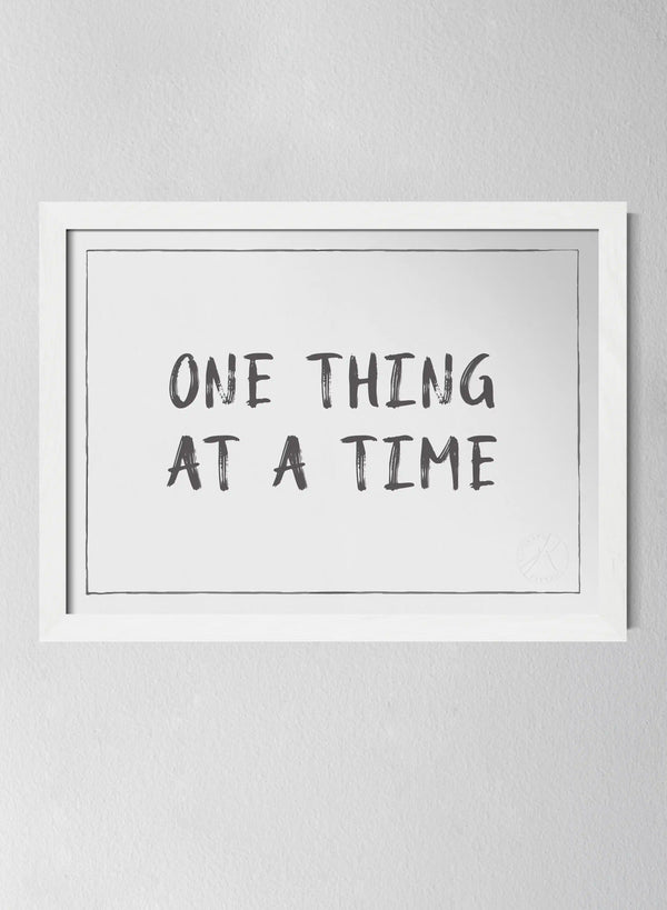 Classic White Pinewood Frame Off-white