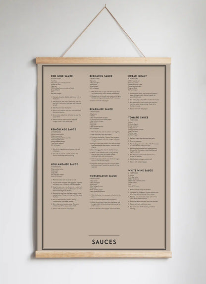 Poster Hanger in Solid Oak Matte Blush