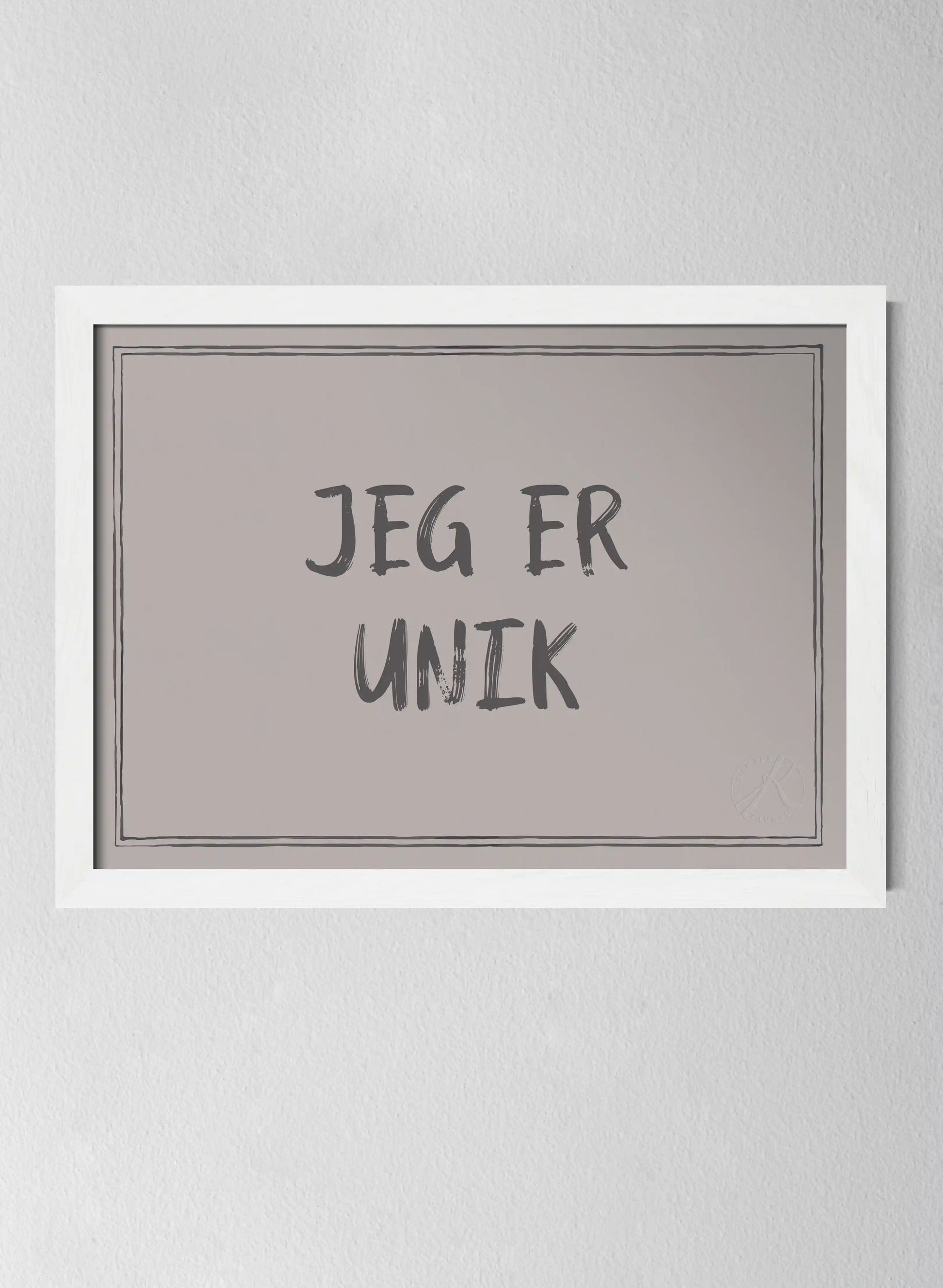 Classic White Pinewood Frame Misty Blush