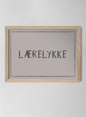 Classic Oak Frame Misty Blush