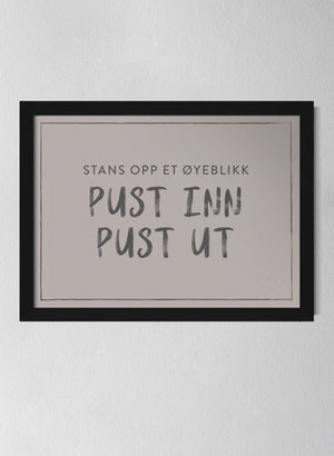 Classic Black Pinewood Frame Misty Blush