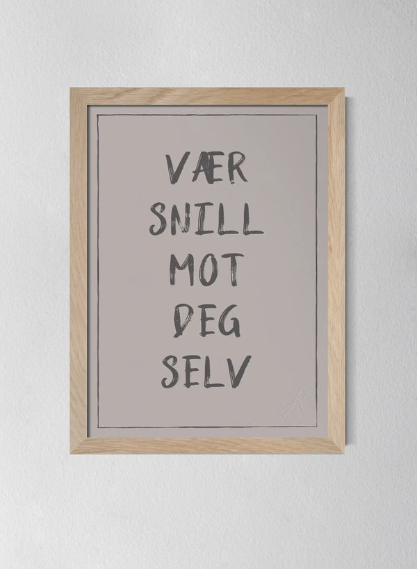 Classic Oak Frame Misty Blush